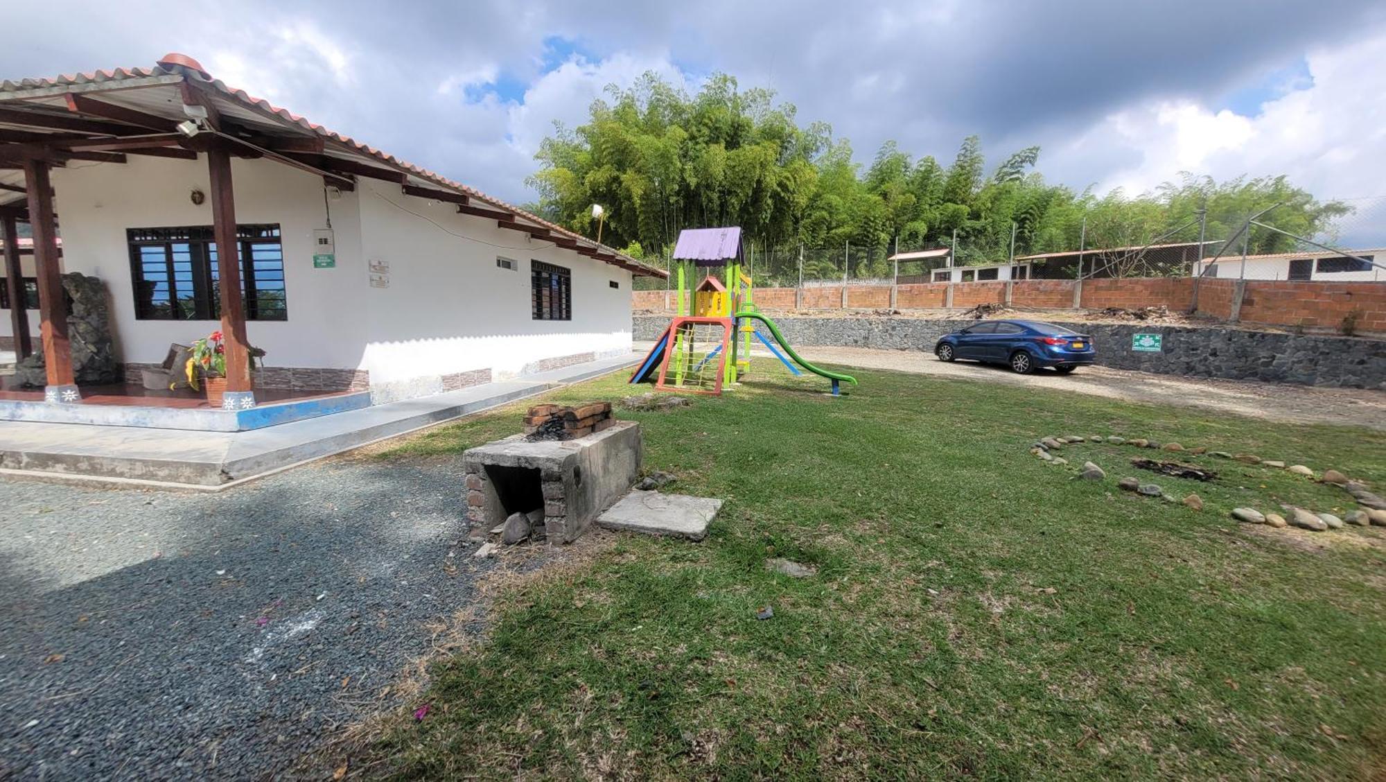 Casa Finca San Sebastian, Lago Calima Villa Luaran gambar